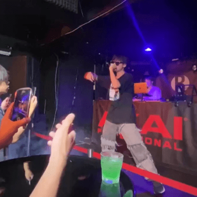 World Bounceのジャケット写真