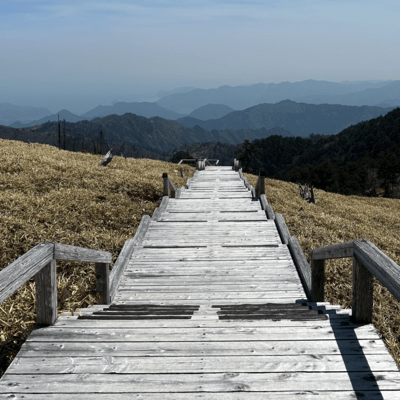 Unfinished Landscapesのジャケット写真