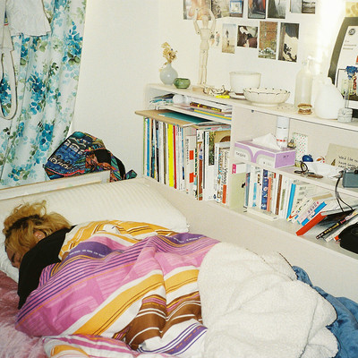 Again (feat. Karin)のジャケット写真