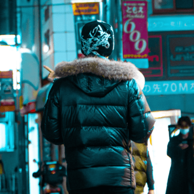 大人になりたくないのにのジャケット写真