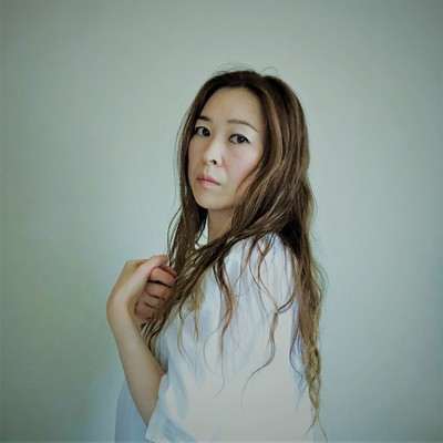 Strongerのジャケット写真