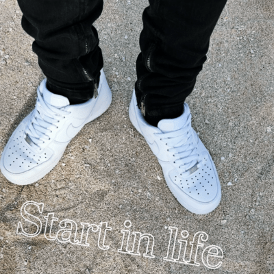 Start in lifeのジャケット写真