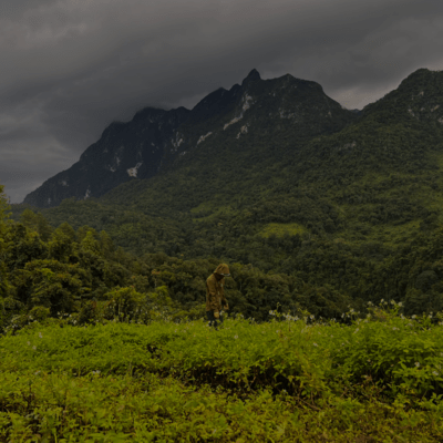 How to act Front Cover