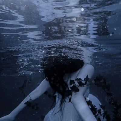 Drowned in your deep blue (feat. Lil Nayz) Front Cover