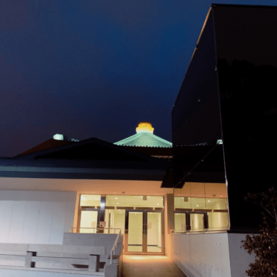 OSHIKATSU Front Cover