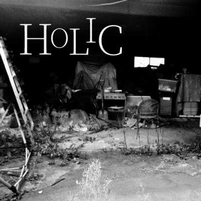 HOLIC Front Cover