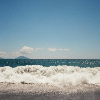 なぜのジャケット写真