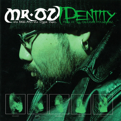 IDENTITYのジャケット写真