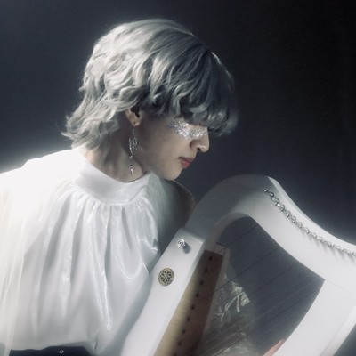 月乃涙のジャケット写真