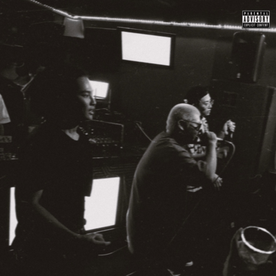 Bomb!のジャケット写真