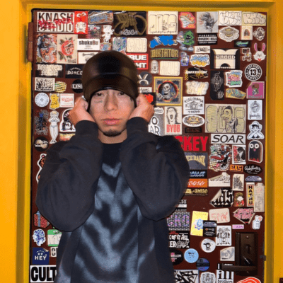 apa (original) Front Cover