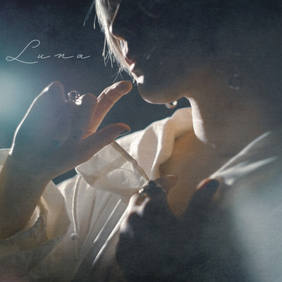 Luna Front Cover