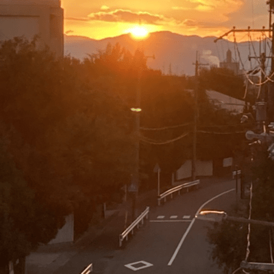 Because the sparkle guides you. (Japanese) Front Cover