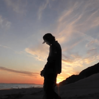 YOLOのジャケット写真