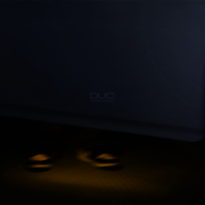 DUOのジャケット写真