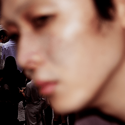 ブルーのアイシャドウのジャケット写真