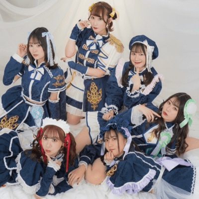 Natsukoi Secret Front Cover