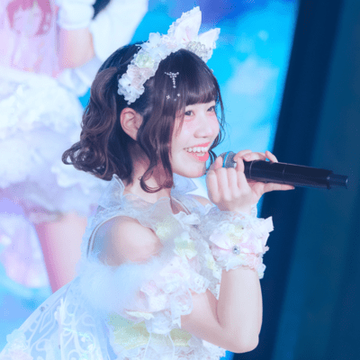 ねえ♡のジャケット写真