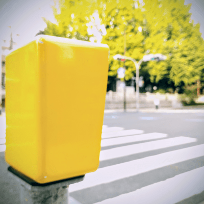 LIFE (feat. KASANE TETO) Front Cover