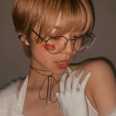 A darling size Front Cover