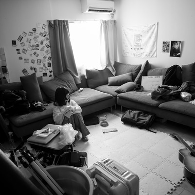 いざサラバのジャケット写真