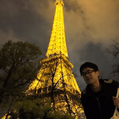 Wanna See the Eiffel Tower Front Cover
