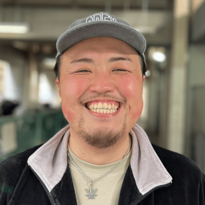 ThinThin'Zone Front Cover