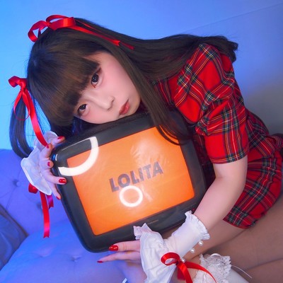futsuno onnanoko Front Cover