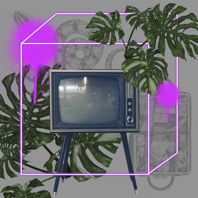 Everything is love to fall againのジャケット写真