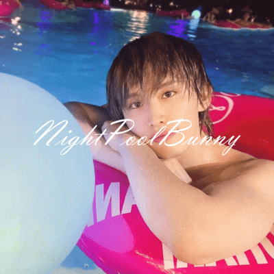 Night Pool Bunnyのジャケット写真