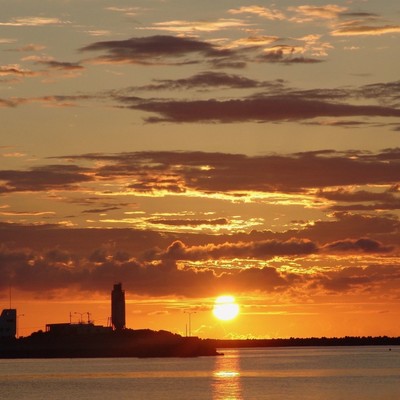 Ashita e Front Cover