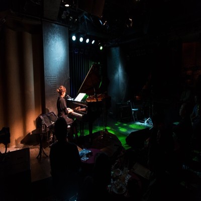 nokosaretamono Front Cover