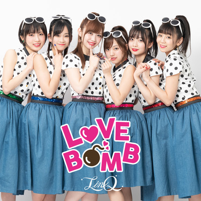 LOVE BOMBのジャケット写真