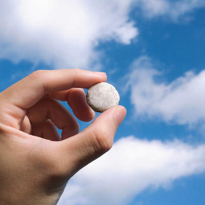 まひるの月のジャケット写真