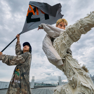 Skyrocketのジャケット写真