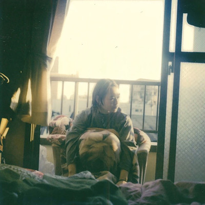 部屋の中のジャケット写真