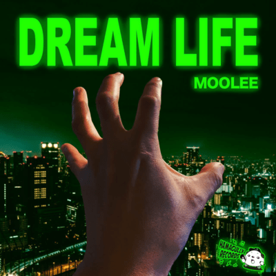 DREAM LIFE Front Cover