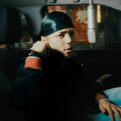 She Left Me (Holiday Passport)のジャケット写真