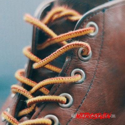RED WING (feat. Little Ash) Front Cover