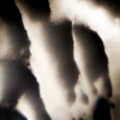 Between Dreams and Reality Front Cover