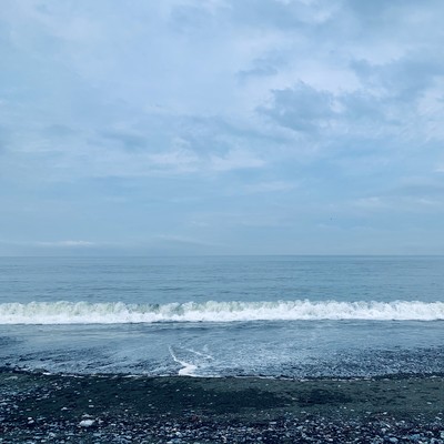 shiawasenouta Front Cover