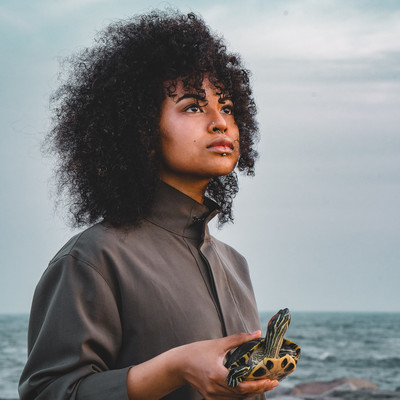 omae wo nigasu Front Cover