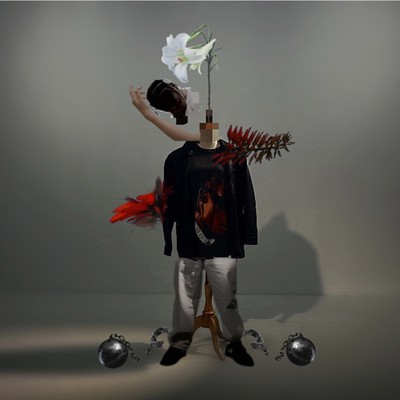 頭文字"T"のジャケット写真